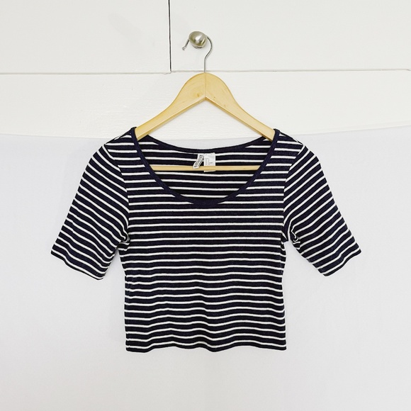 H&M ribbed navy blue and white striped scoop neck quarter sleeve cropped tee - Picture 2 of 5